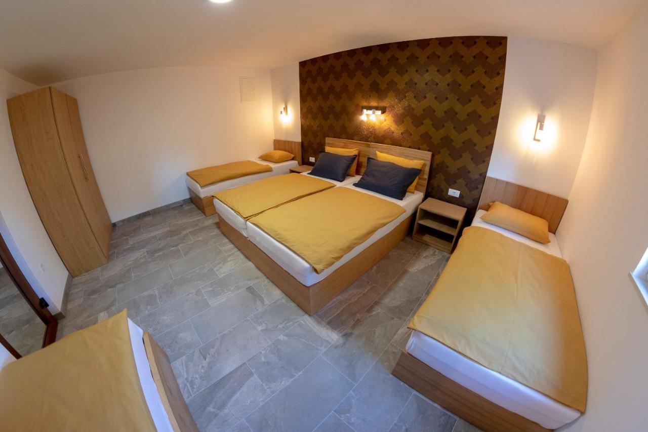 Apartment Vila Tara Bihać Eksteriør billede
