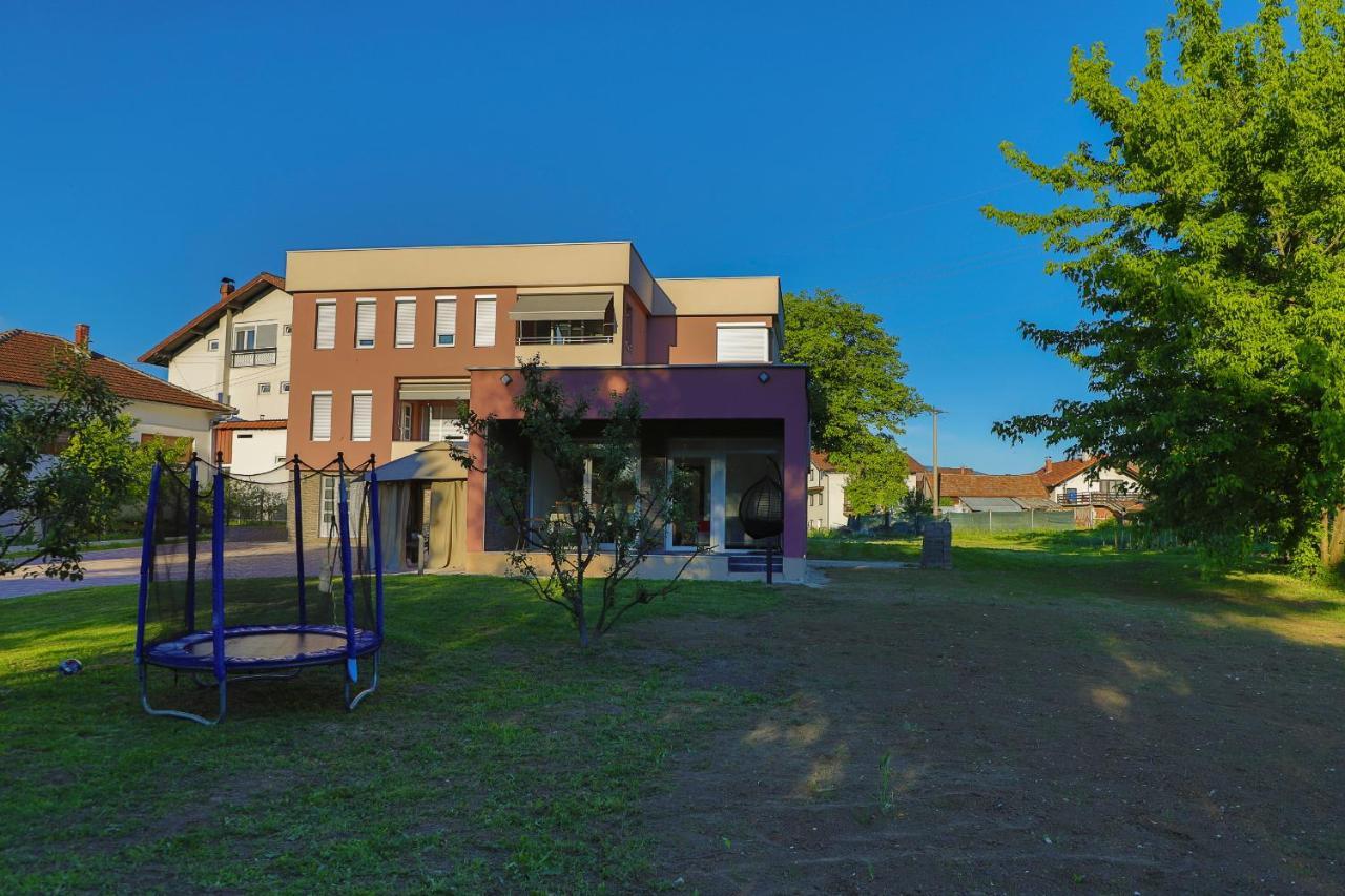 Apartment Vila Tara Bihać Eksteriør billede